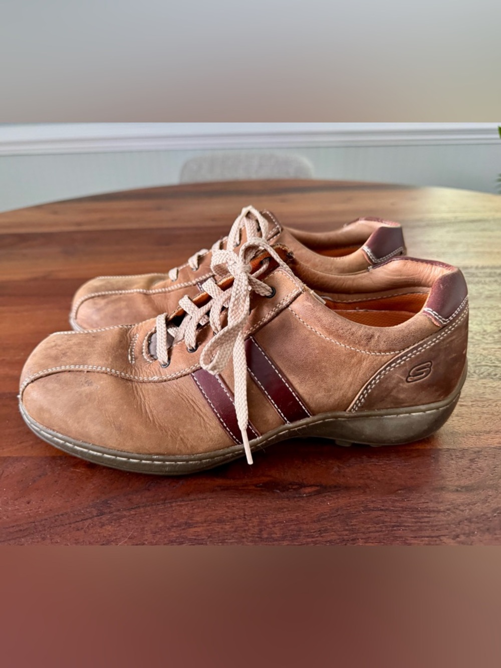 Skechers 4400 Y2K Vintage Men's Brown Leather Walking Shoes Sneakers Size 10